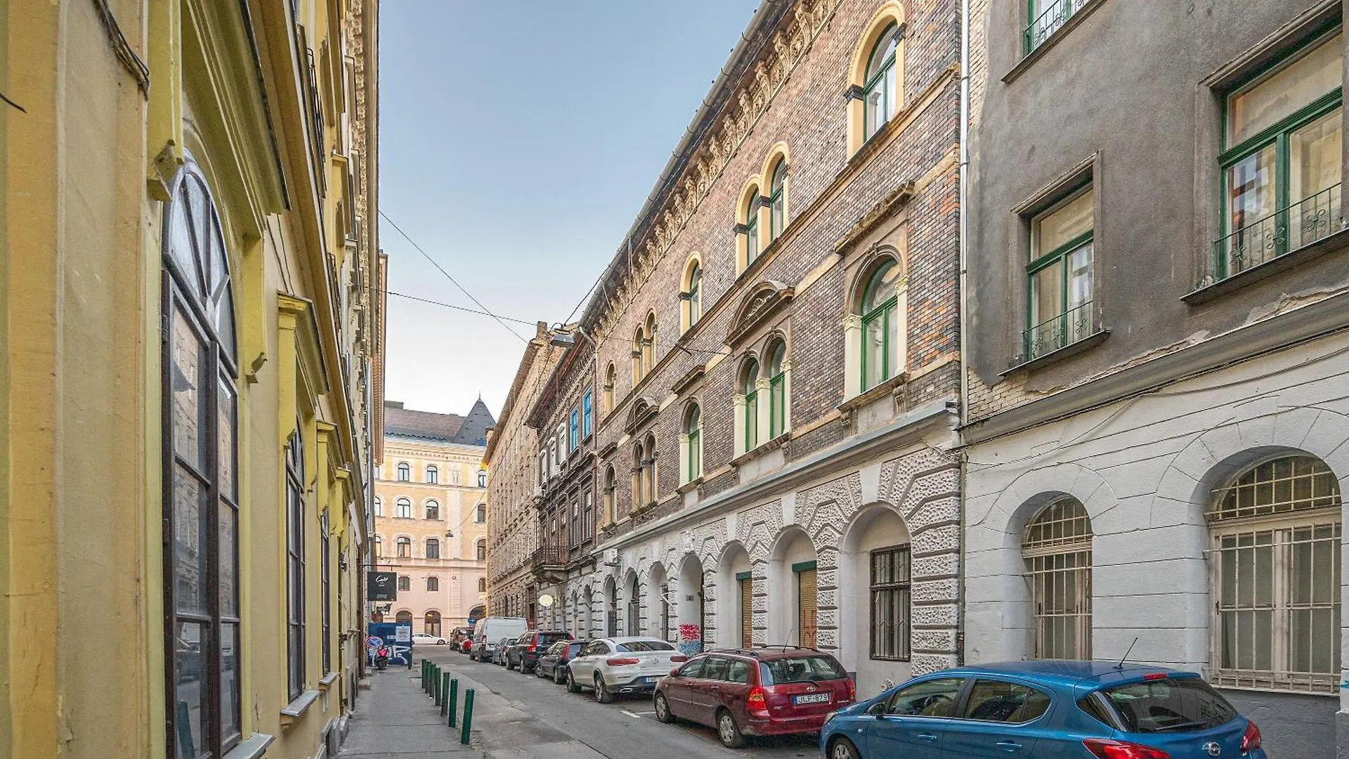 District 6Th Sense Apartment Budapest